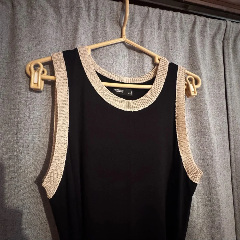 Simply Vera Vera Wang Black and gold Midi Dress - Picture 3 of 8